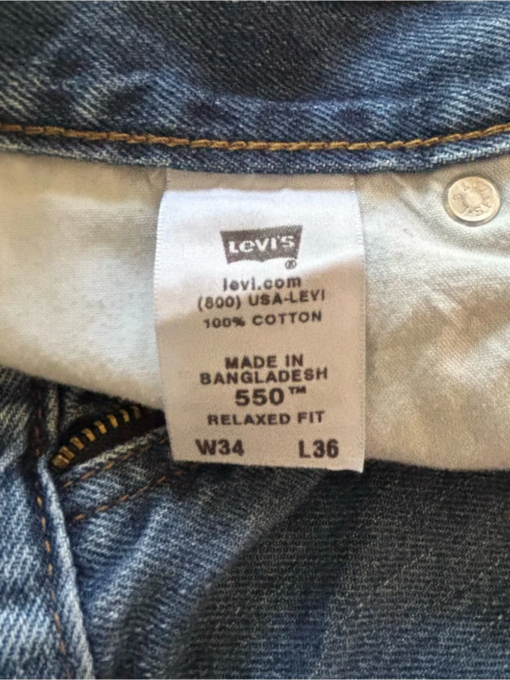 Levi’s 550 relaxed fit 34x36 men’s medium wash tapered